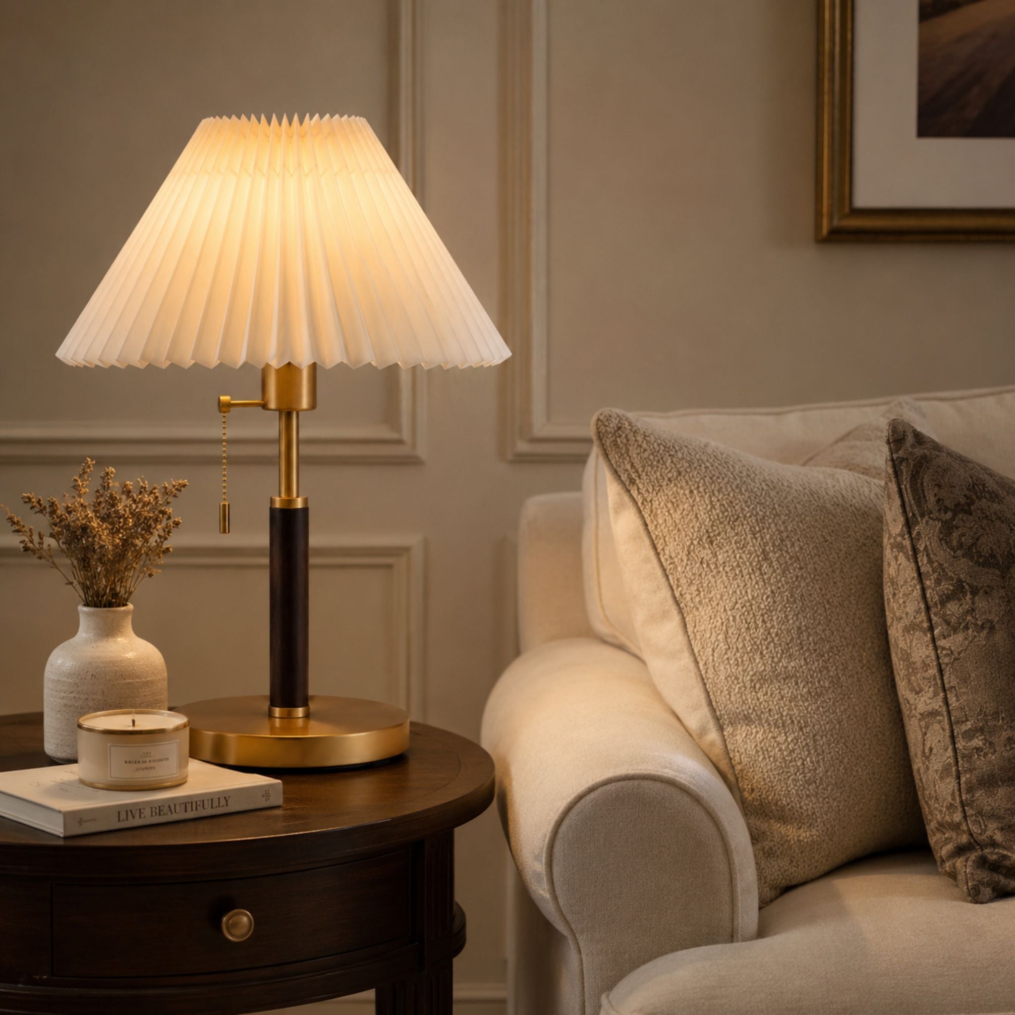 The Heirloom Glow Table Lamp