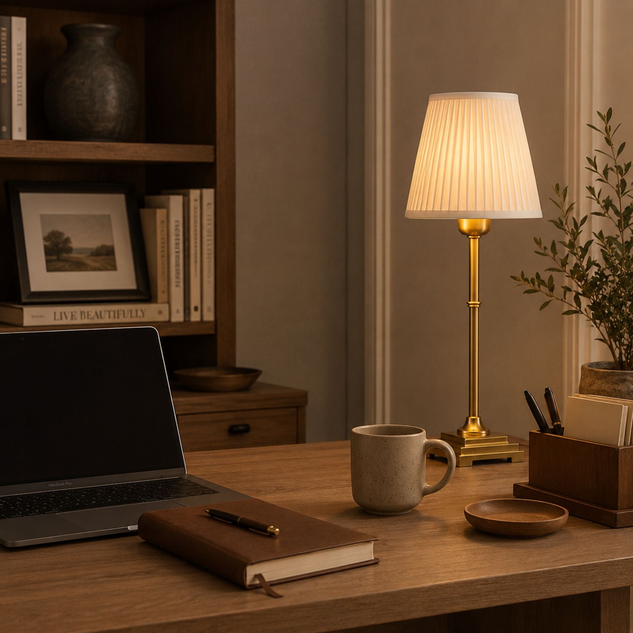 The Stockholm Buffet Lamp