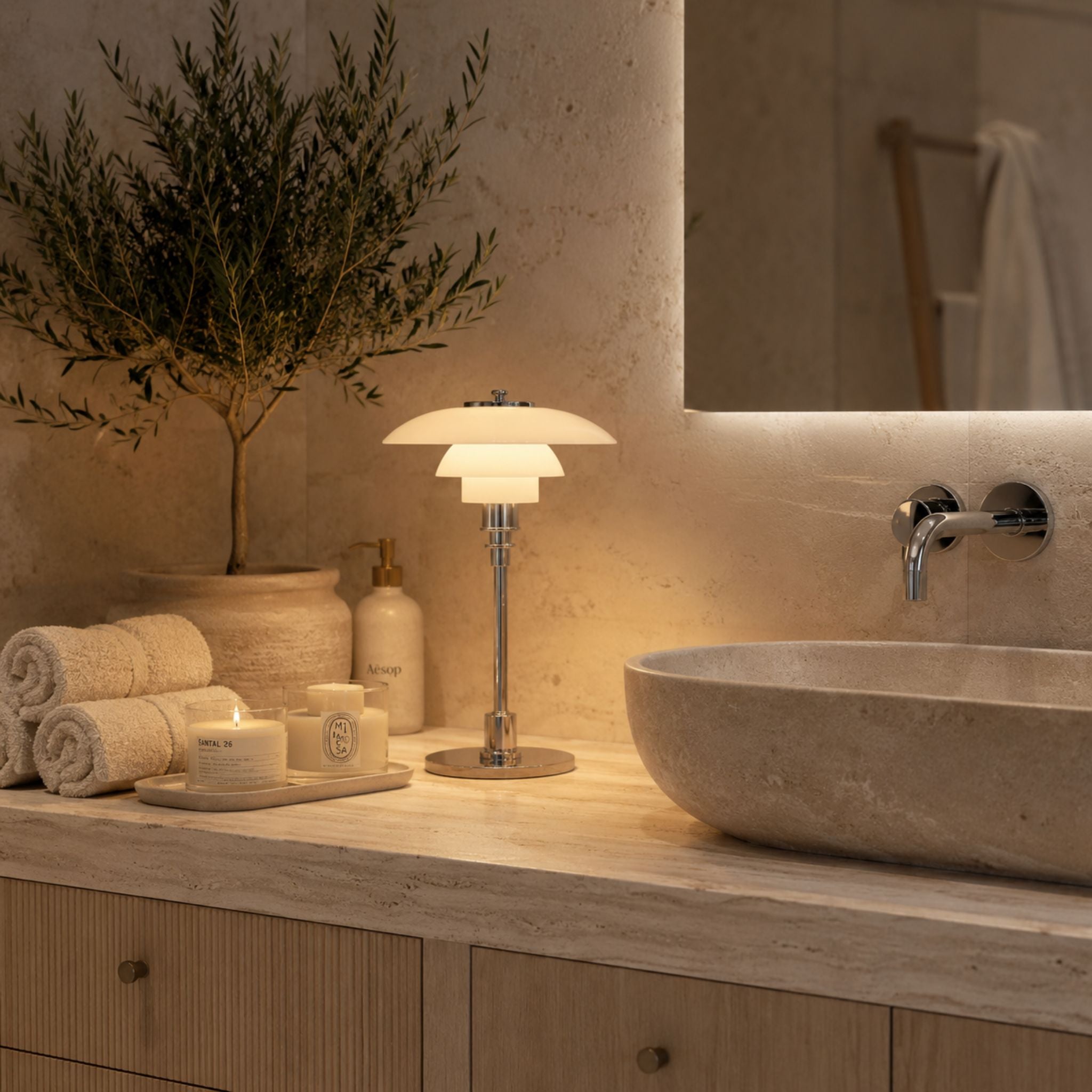 The Aurora Glow Cordless Lamp