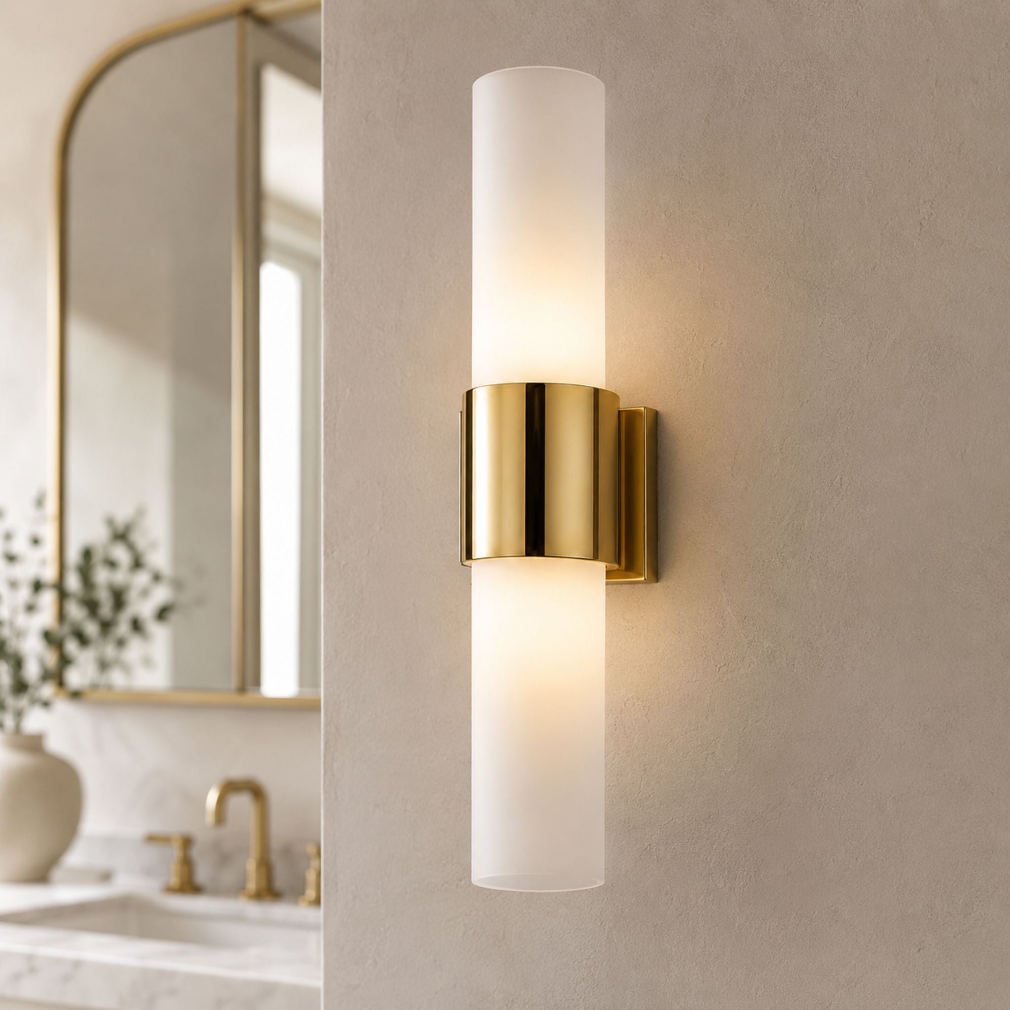 The Sutton Luxe Vanity Sconce