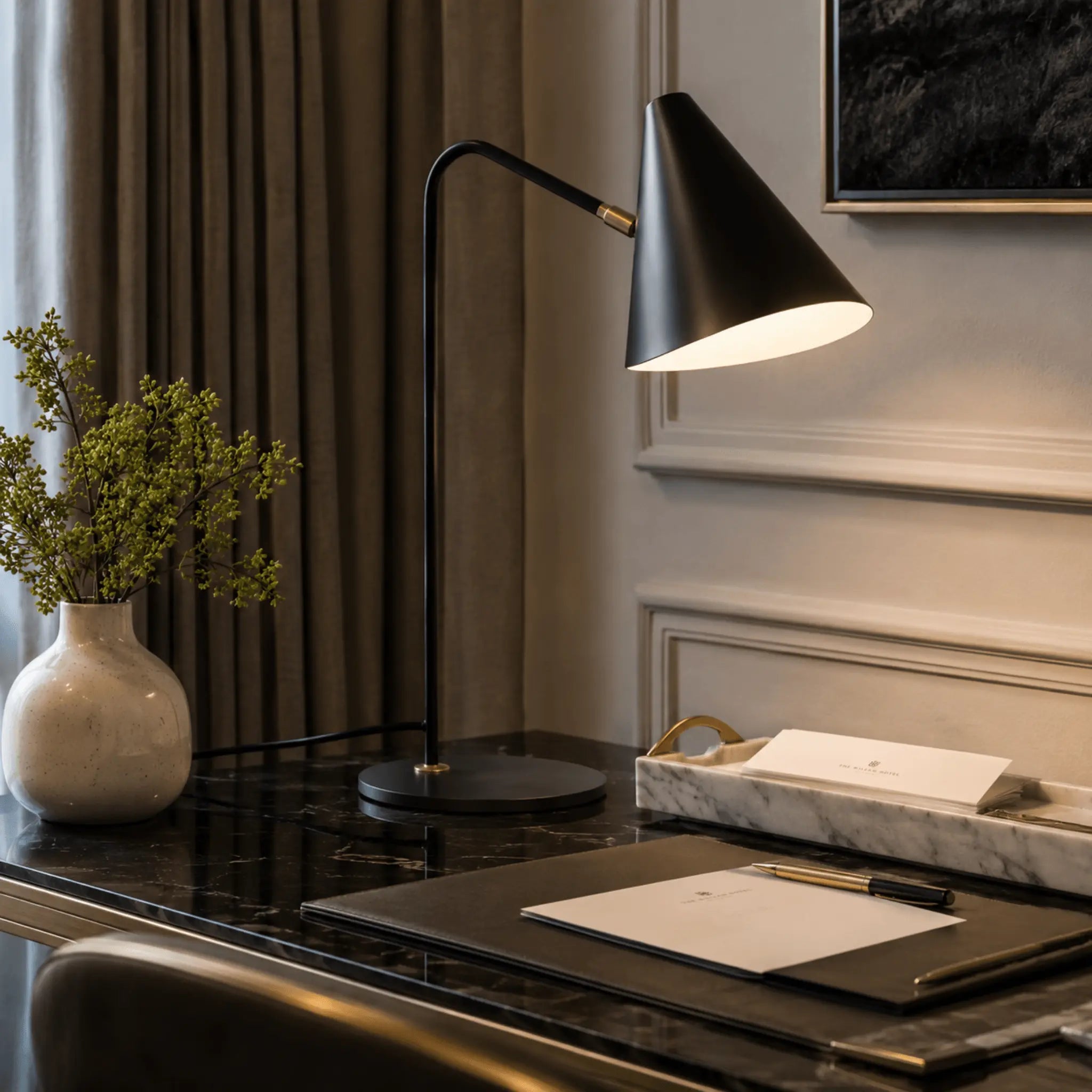 The Bedside Glow Lamp