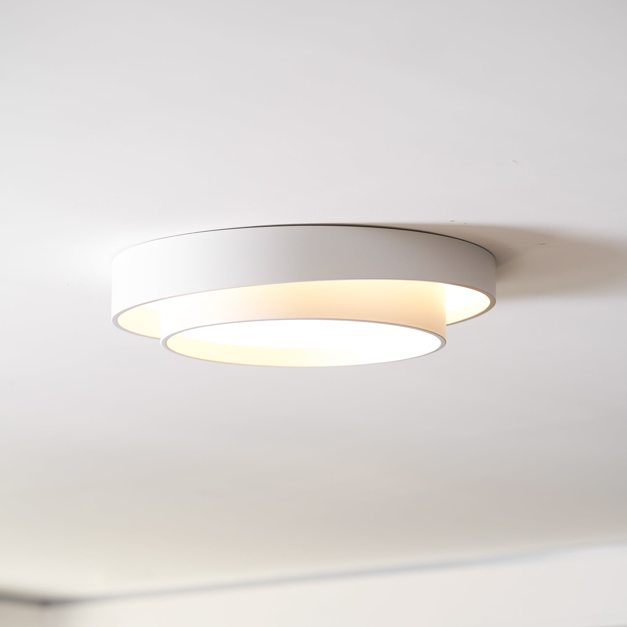 The Quiet Glow Ceiling Lamp