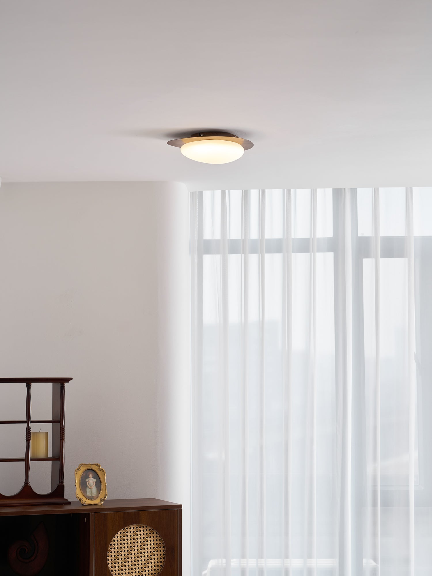 The Soft Pebble Ceiling Light