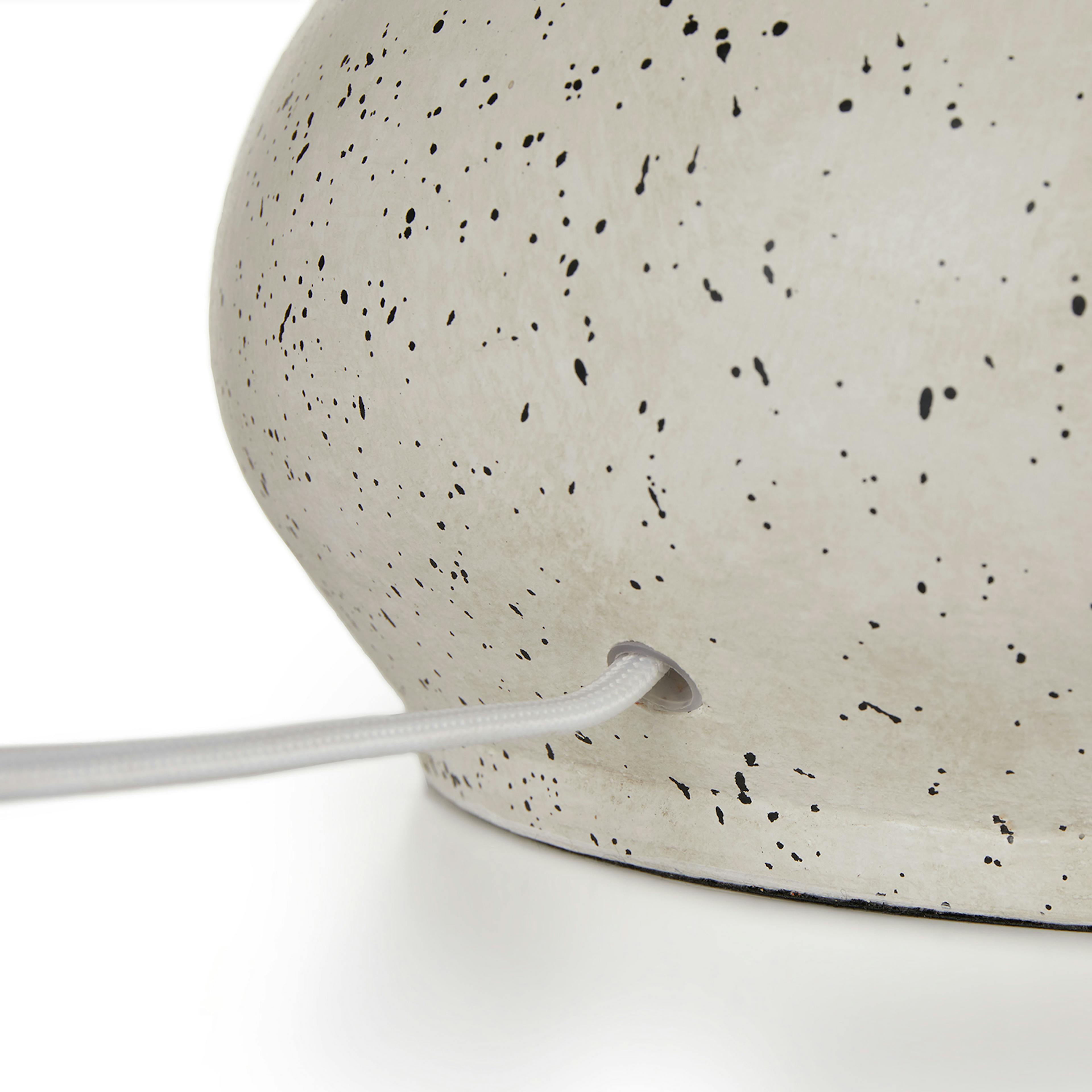The Quiet Glow Ceramic Lamp