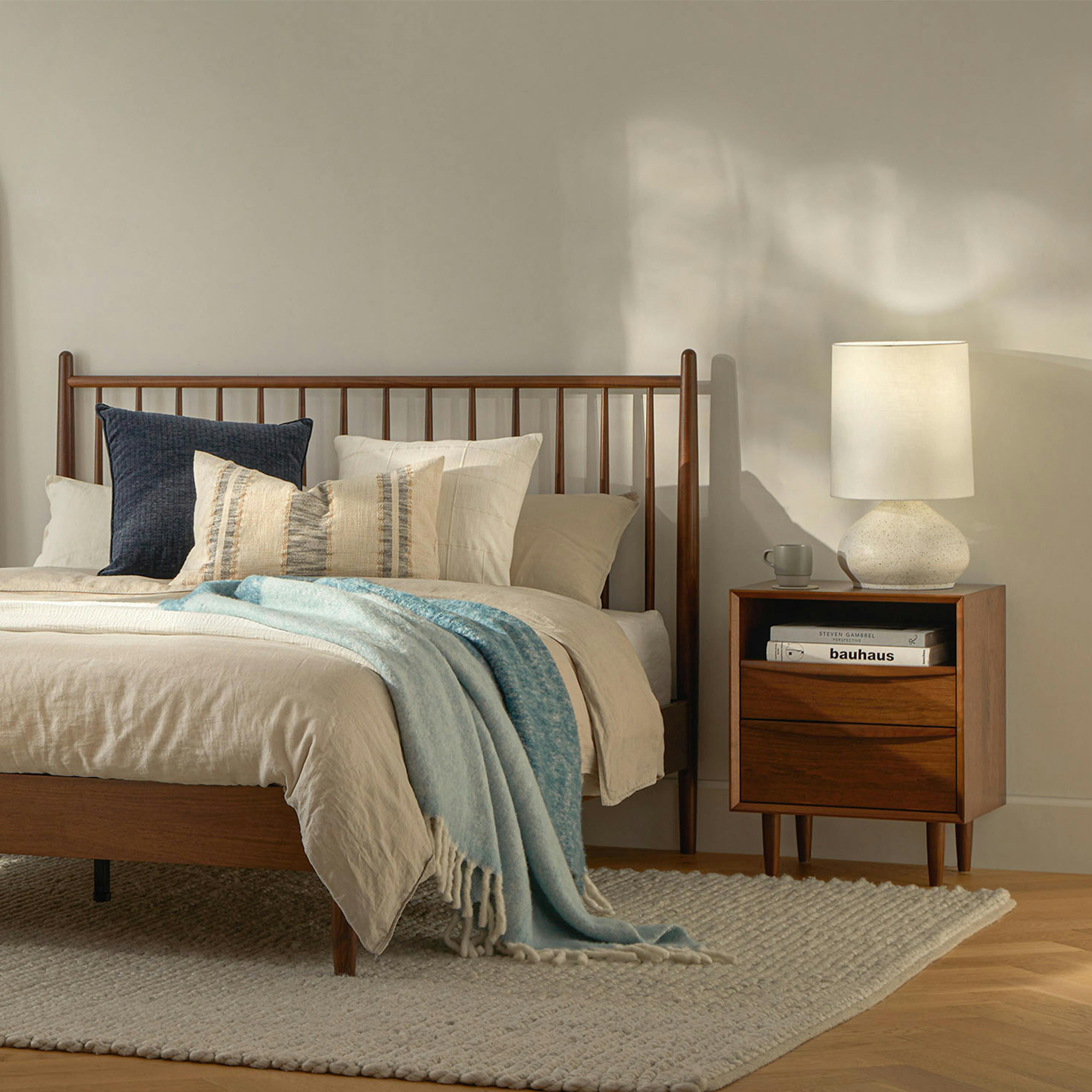 The Quiet Glow Ceramic Lamp