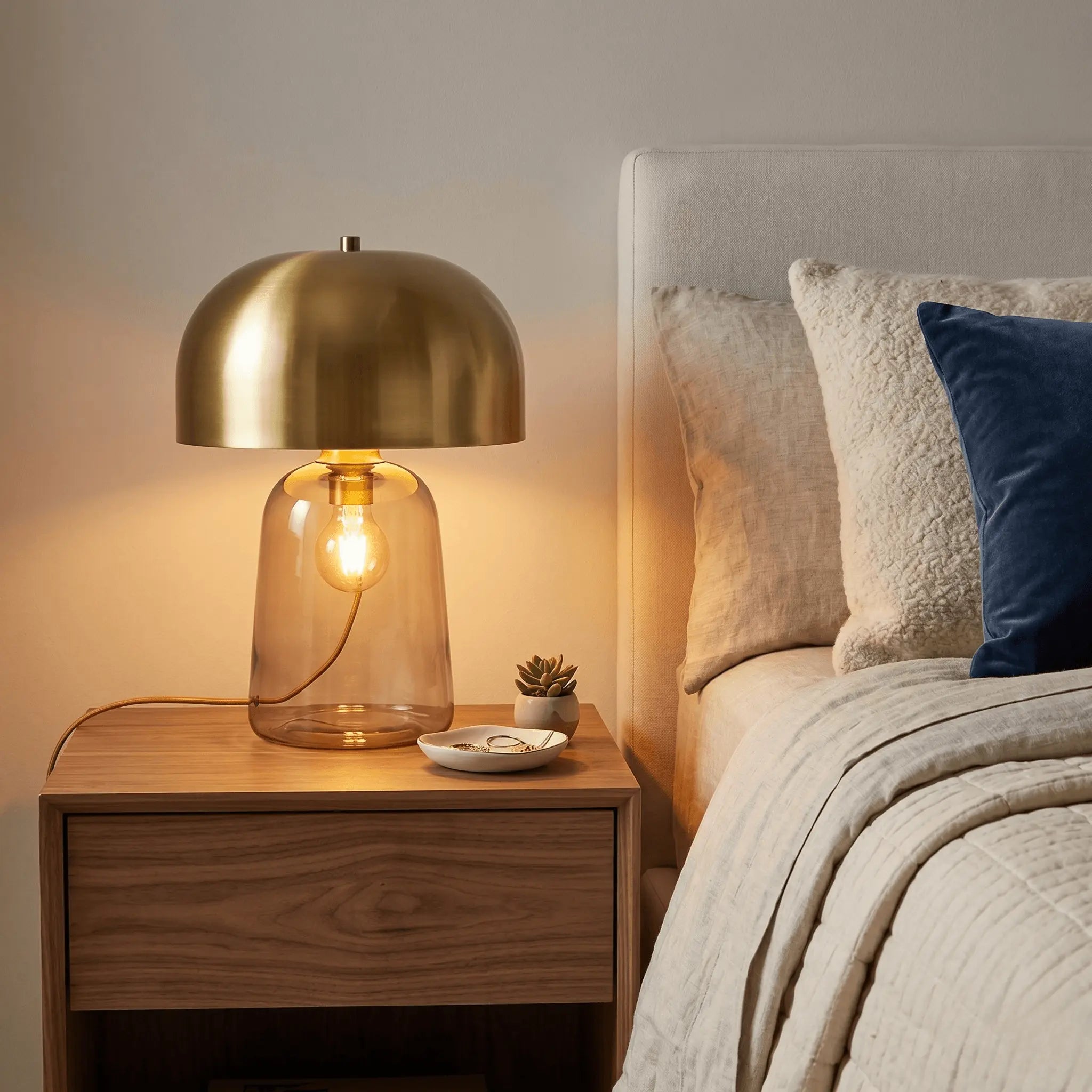 The Evening Glow Mushroom Lamp