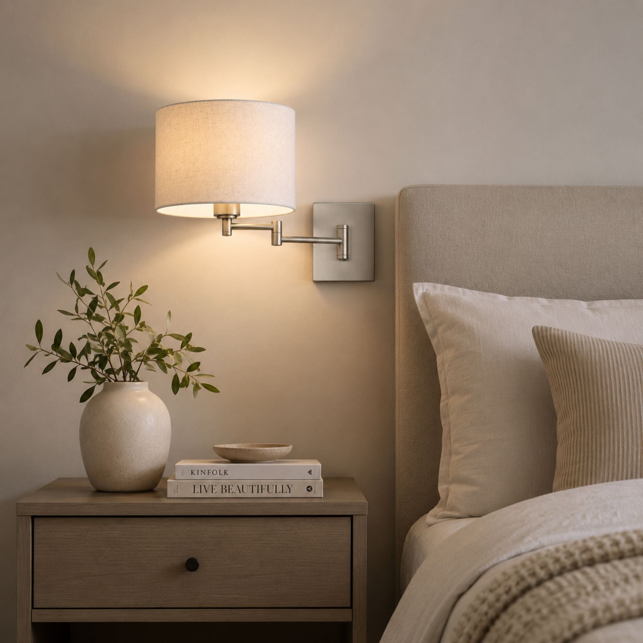 The Bedside Reading Wall Lamp