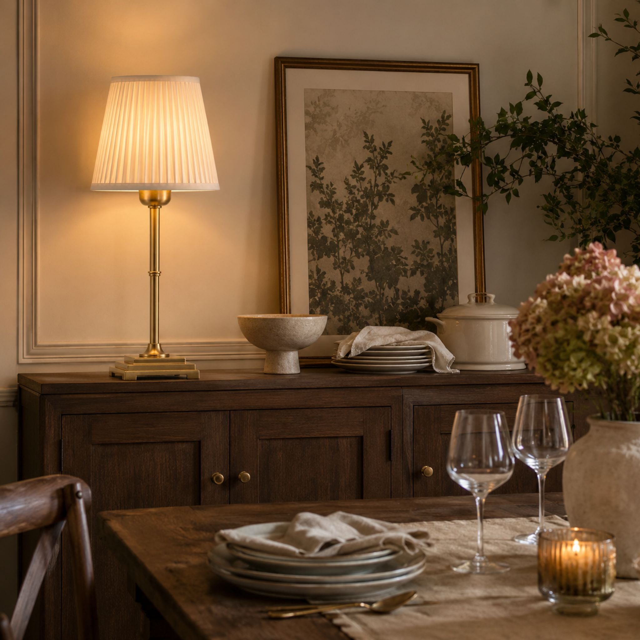 The Stockholm Buffet Lamp