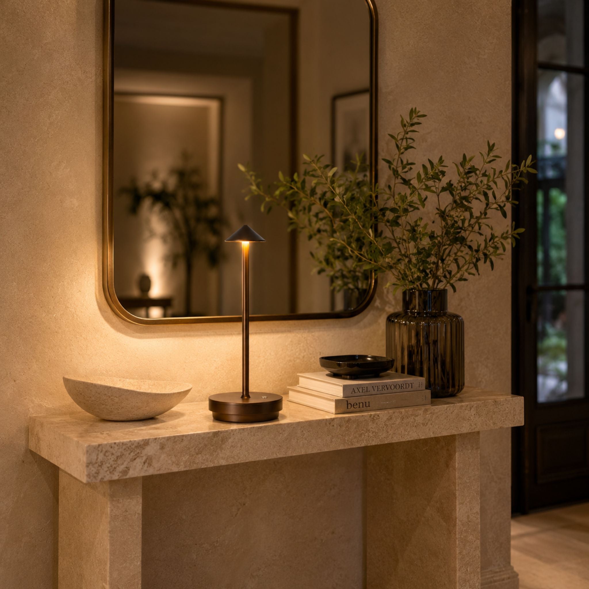 The Halo Light Cordless Lamp