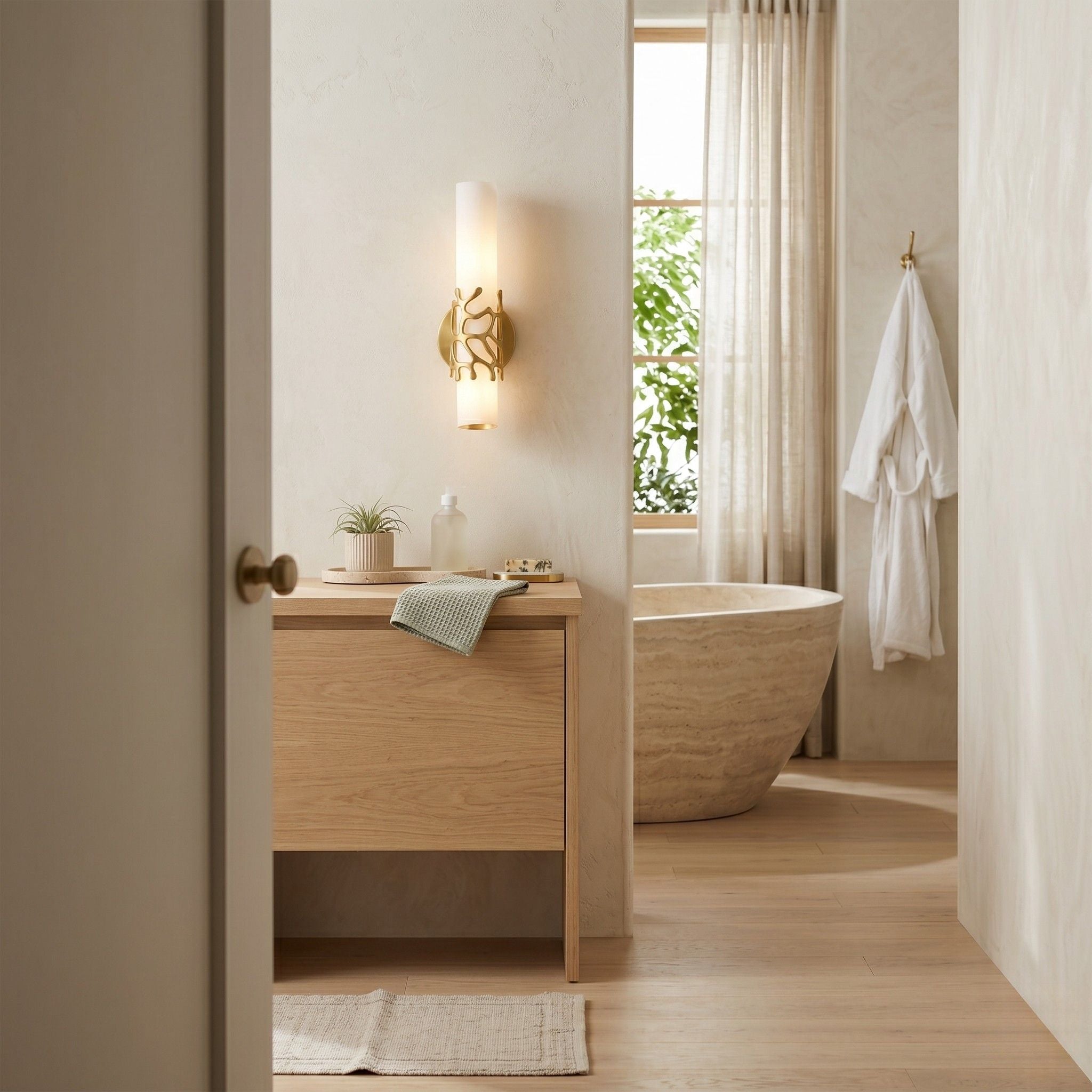 The Golden Reef Wall Light
