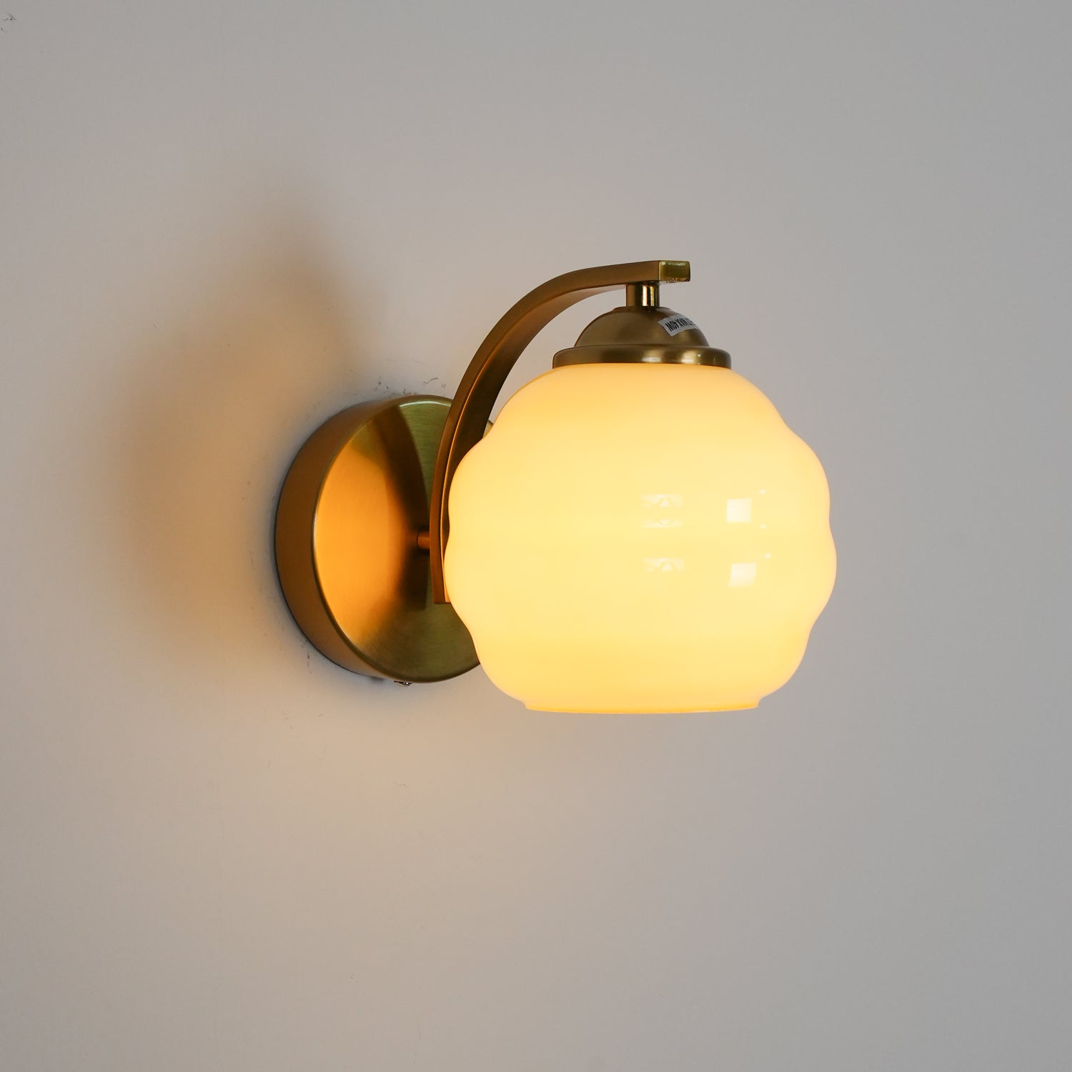 The Vintage Glow Wall Lamp