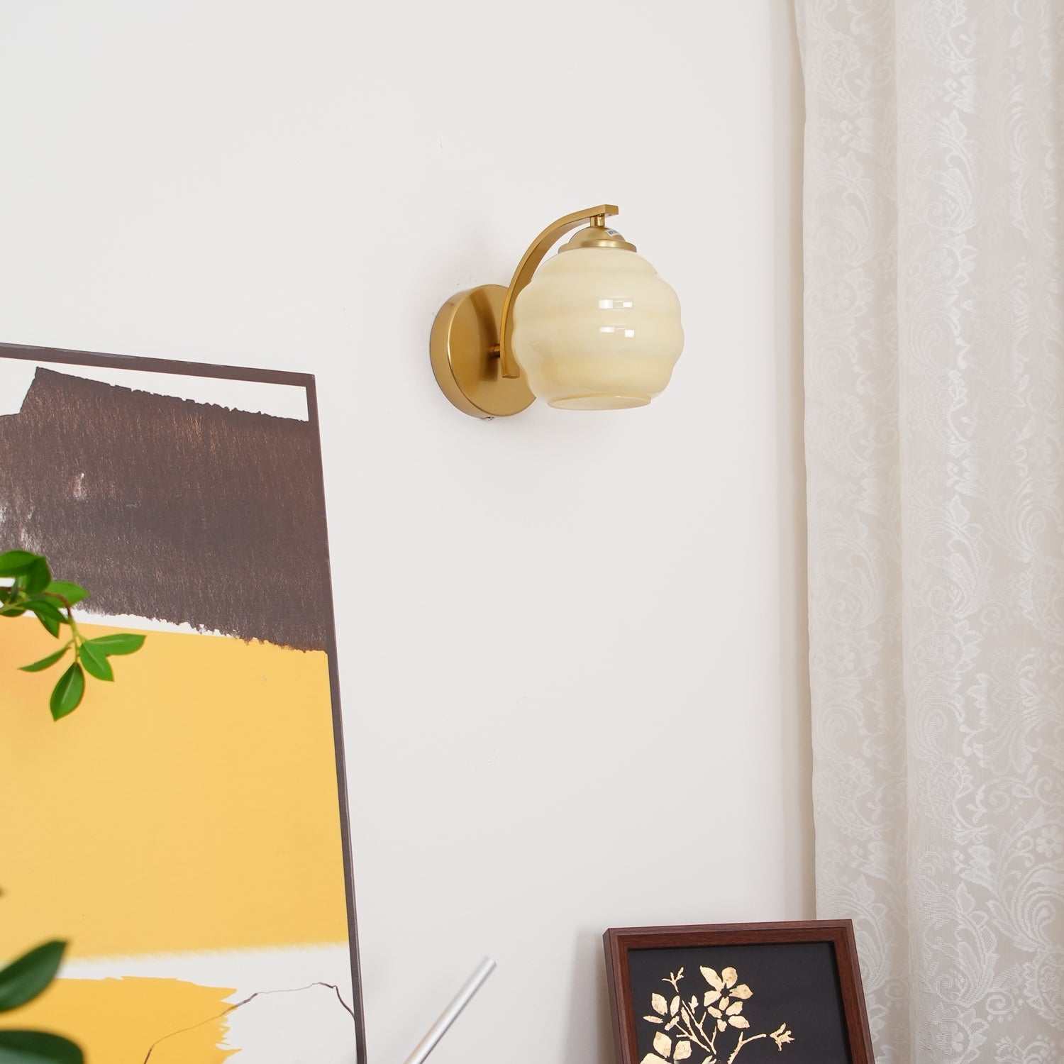 The Vintage Glow Wall Lamp