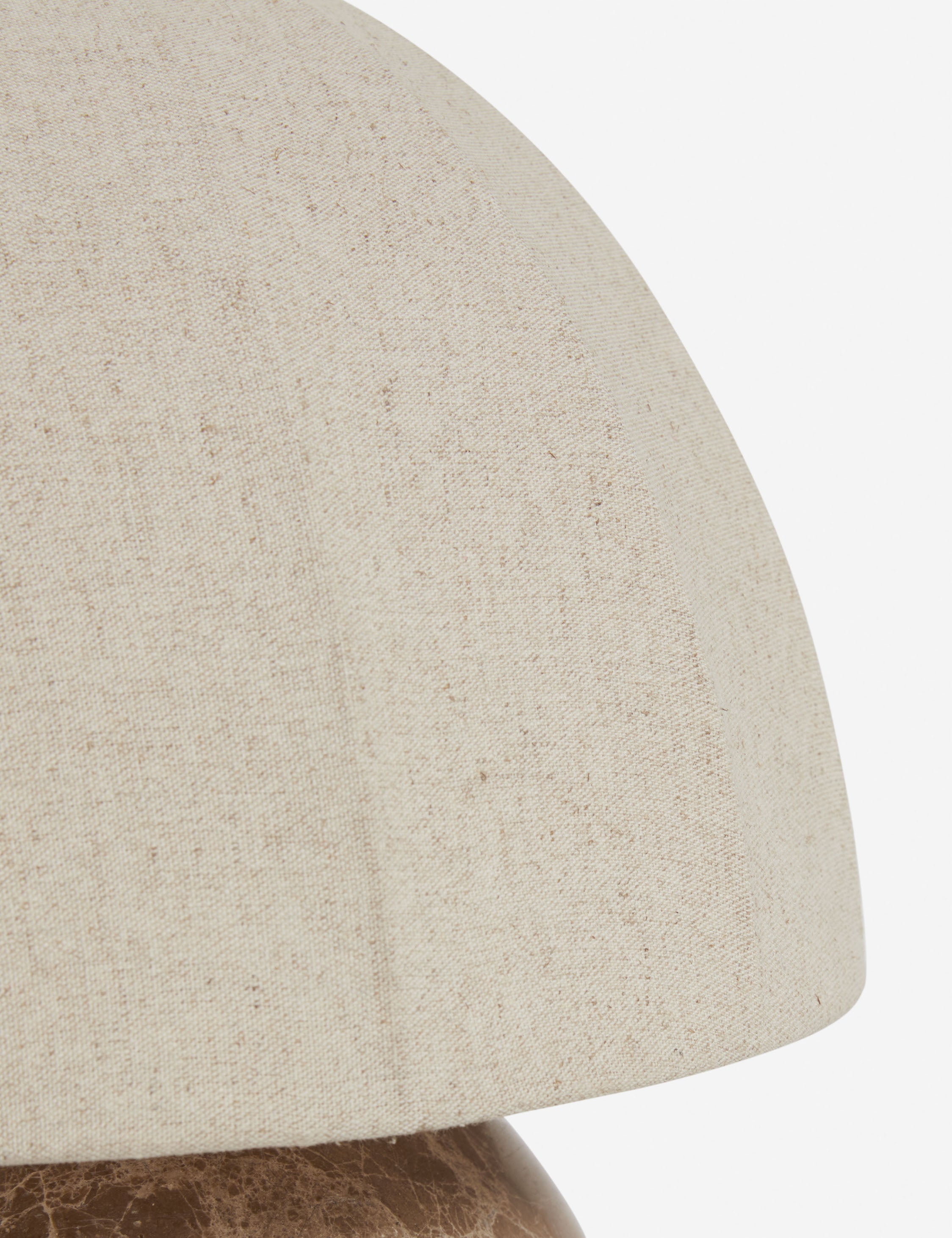 The Quiet Glow Table Lamp