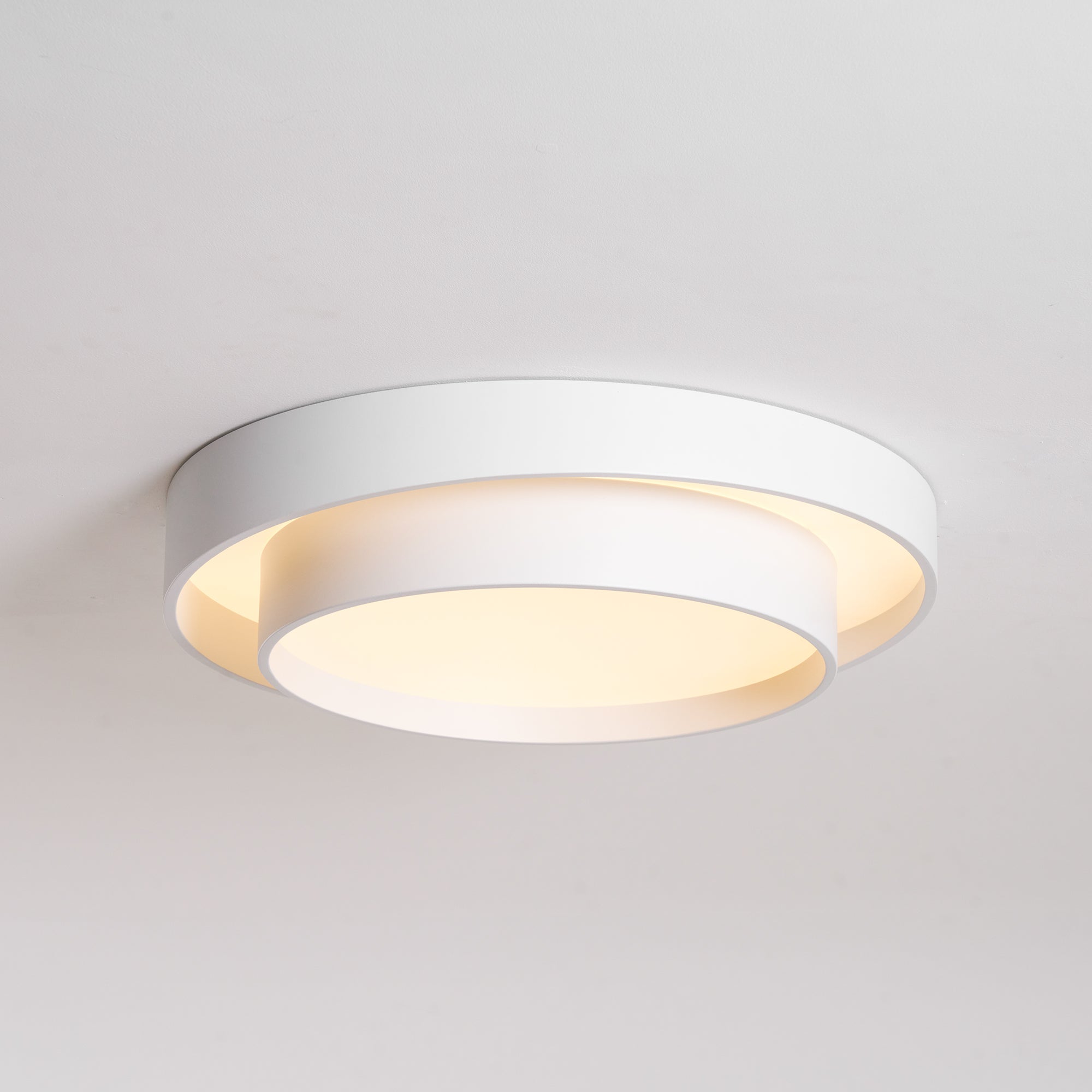 The Quiet Glow Ceiling Lamp