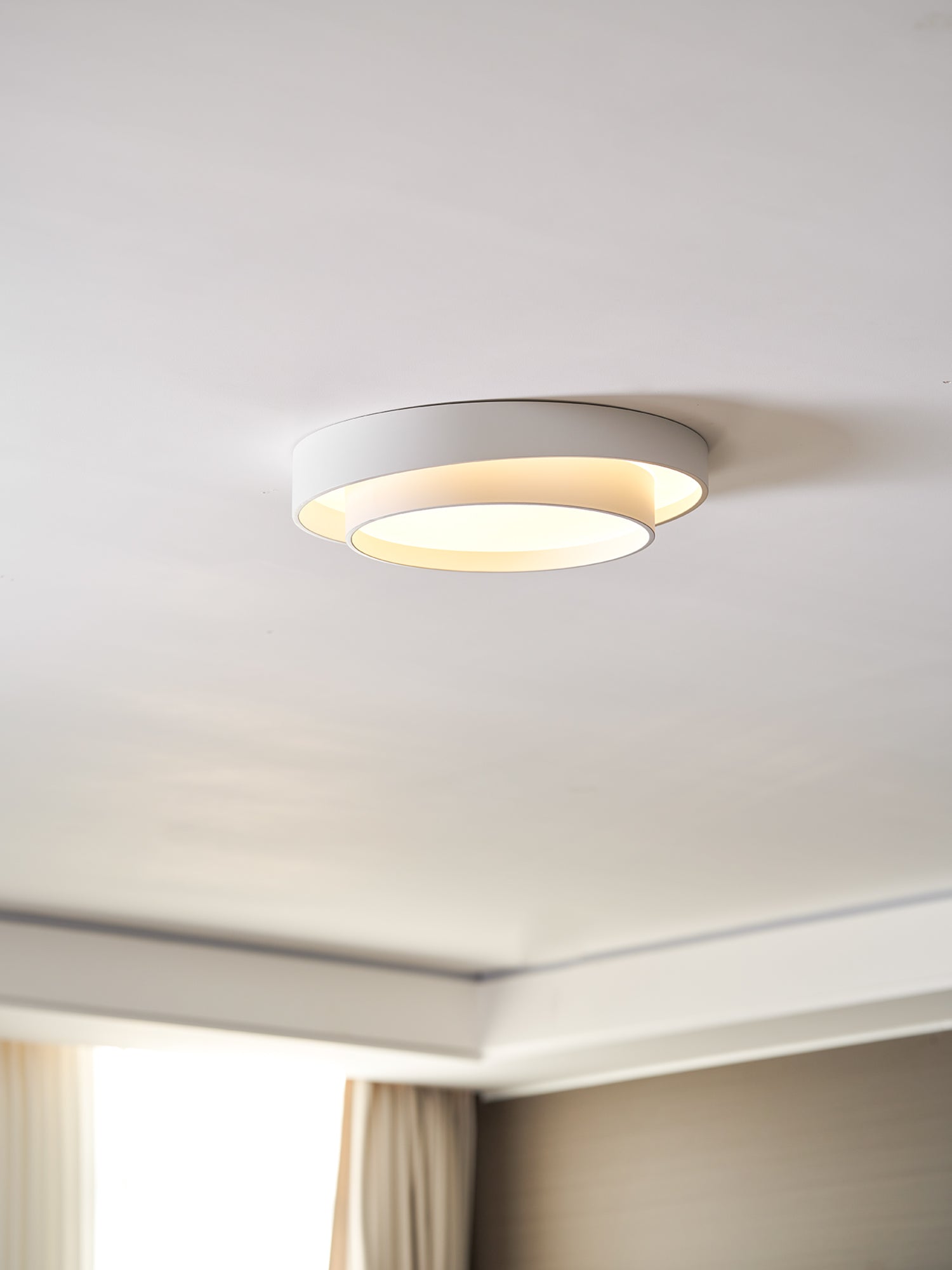 The Quiet Glow Ceiling Lamp