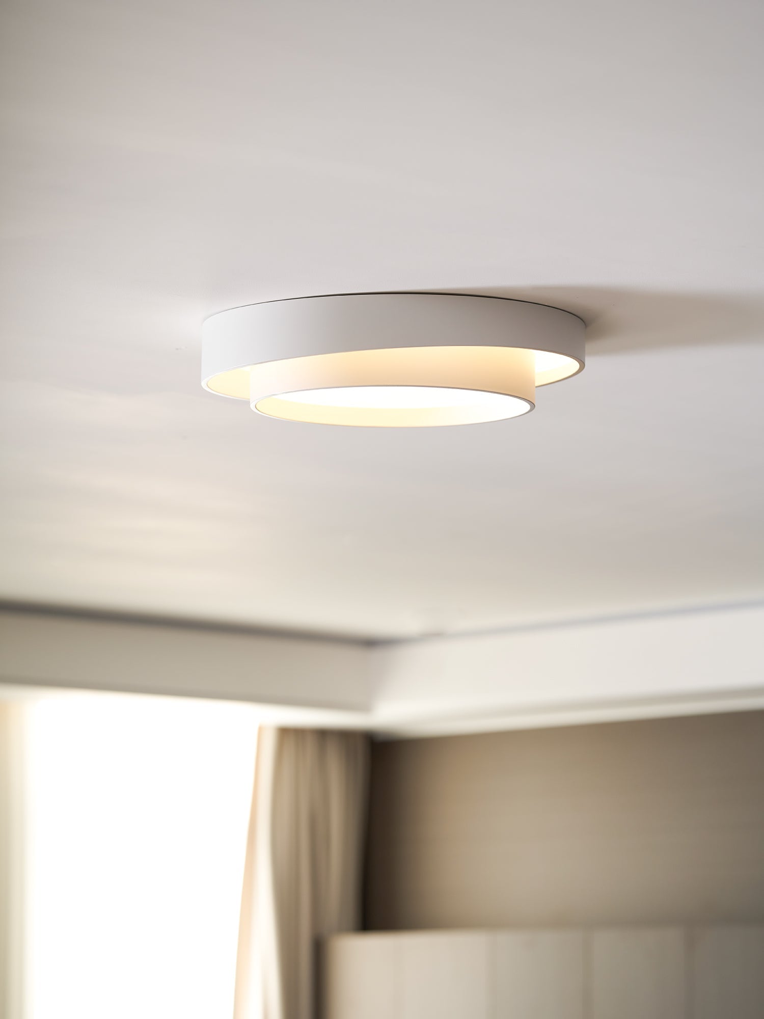 The Quiet Glow Ceiling Lamp